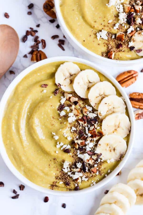 Banana Cream Pie Smoothie Bowl