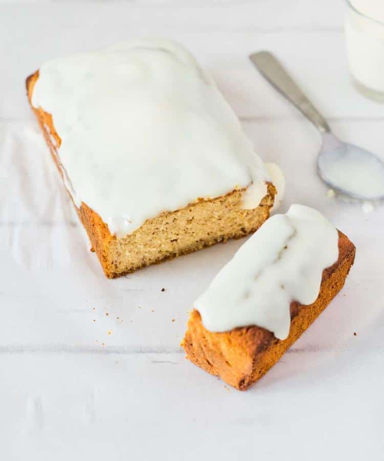 Almond Flour Lemon Cake (Gluten-Free)